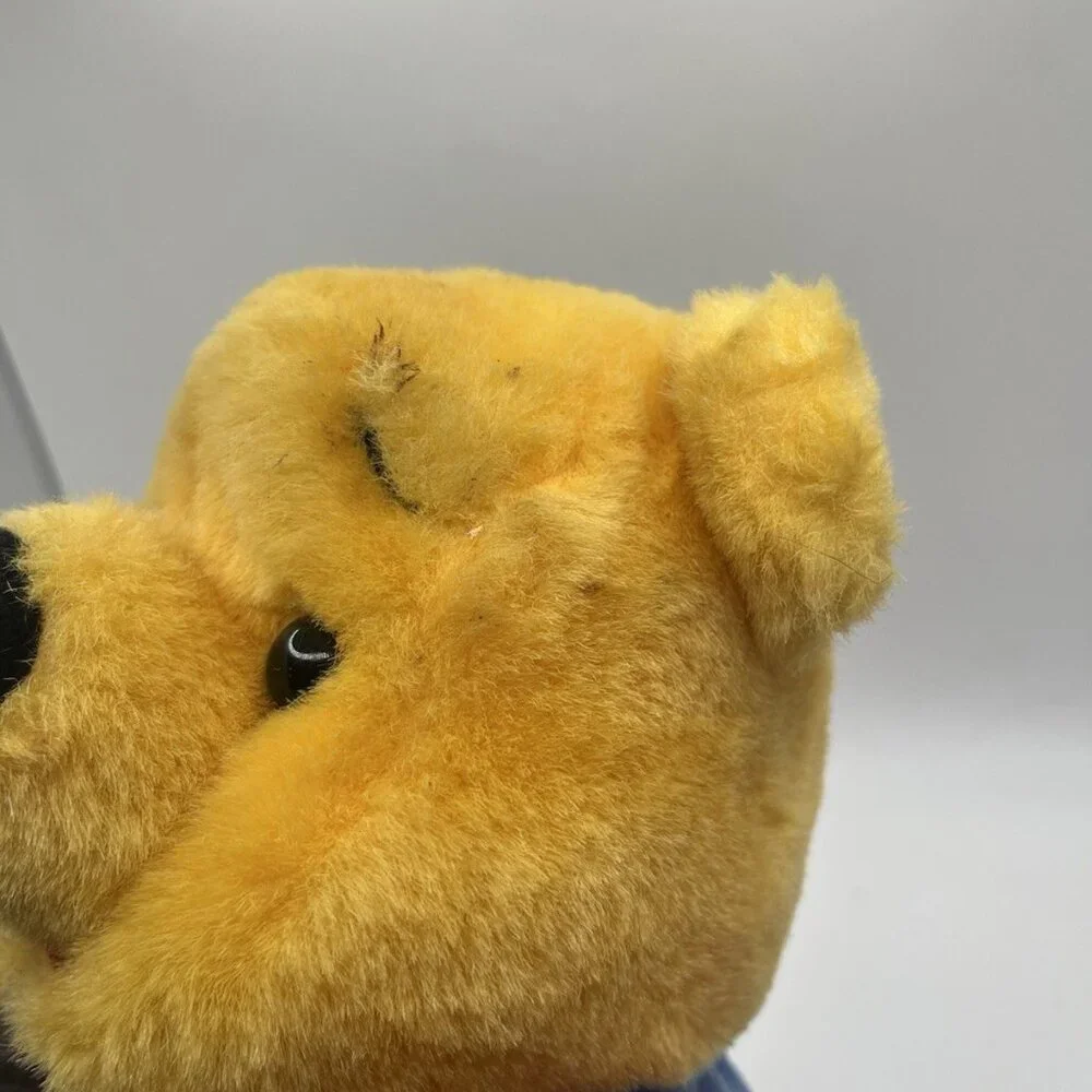 Winnie The Pooh Bear Talking Plush Mattel 1997 Vintage Nose Wiggles & Laughs